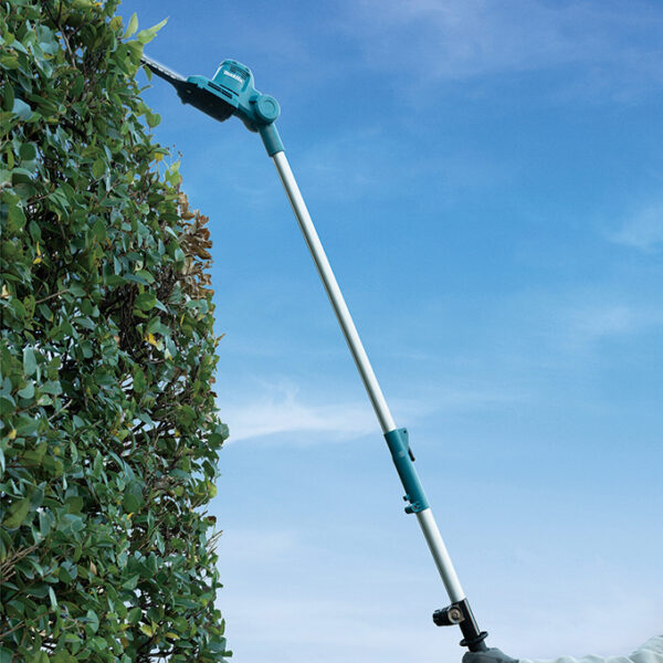 18V LXT Telescopic Pole Hedge Trimmer with Brushless Motor
